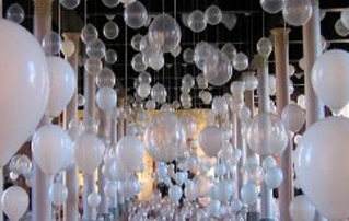 Utiliser des ballons de baudruche pour la déco de votre mariage